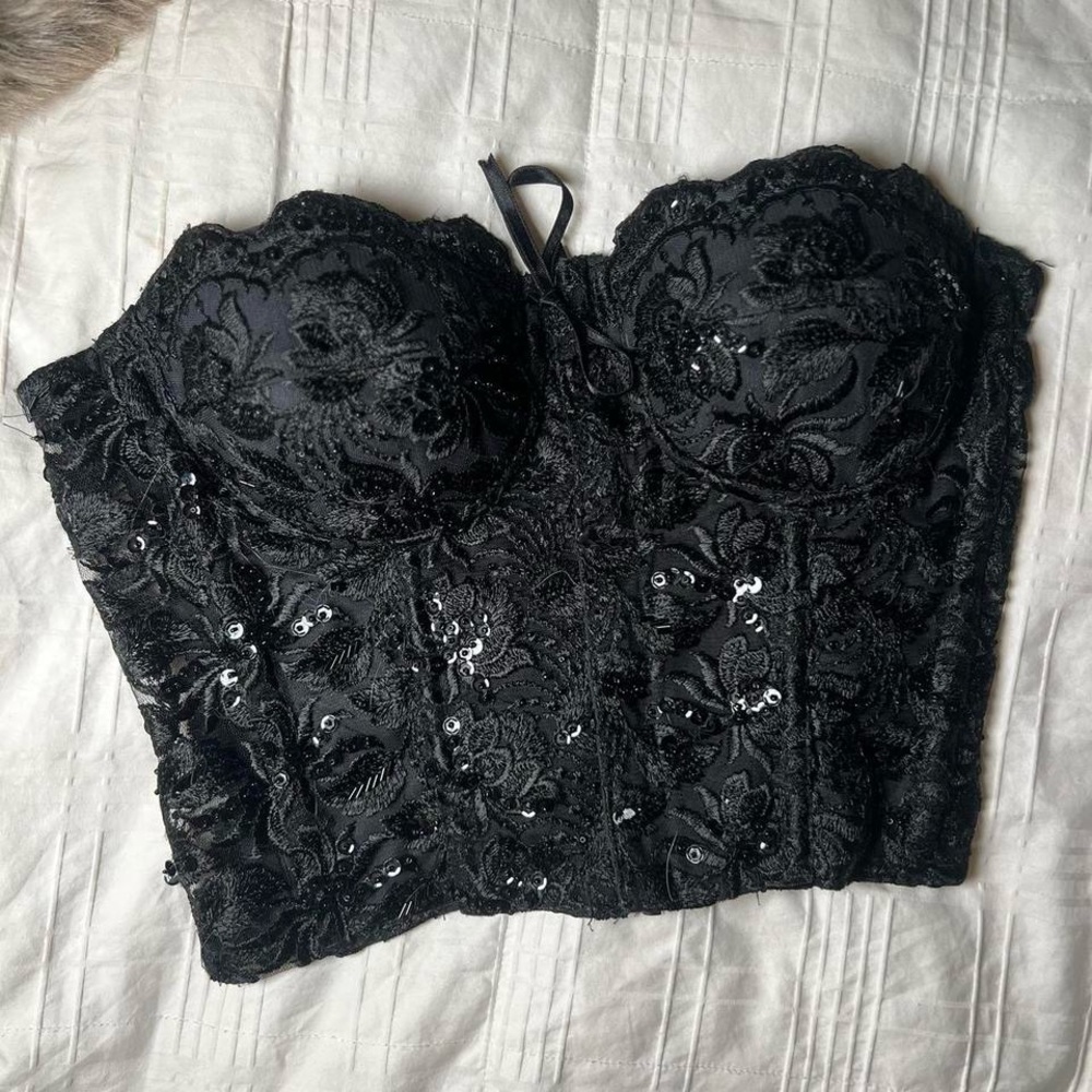 Black sequin embroidered vintage zip up corset top